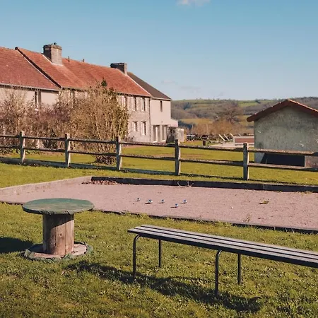 De Charme -14 Personnes - Piscine Chauffee - Clécy