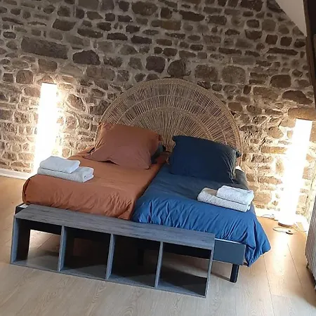 De Charme -14 Personnes - Piscine Chauffee - * Clécy