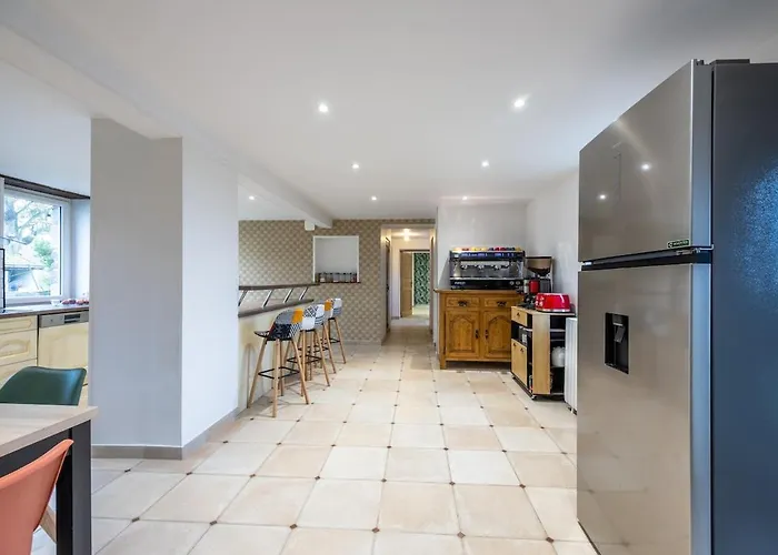 De Charme -14 Personnes - Piscine Chauffee - * Clécy