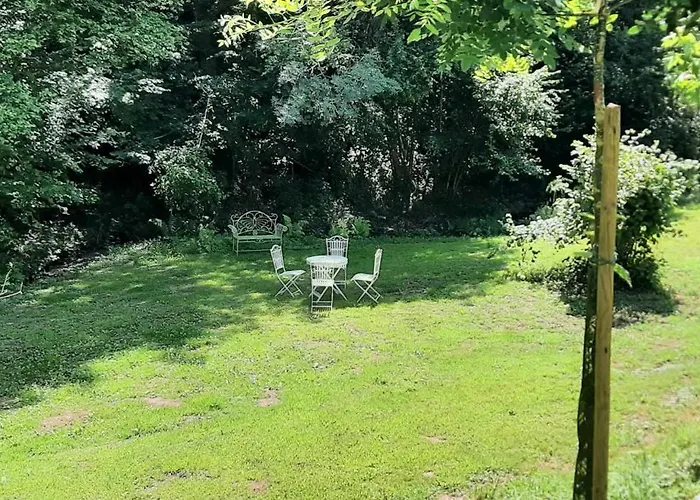 De Charme -14 Personnes - Piscine Chauffee - Clécy