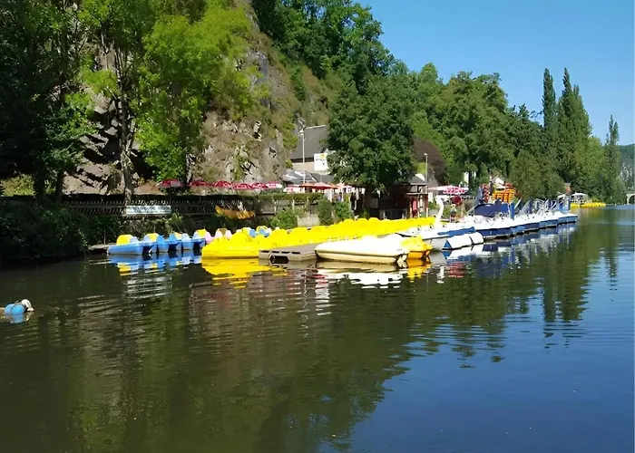 Feriehus De Charme -14 Personnes - Piscine Chauffee - Clécy