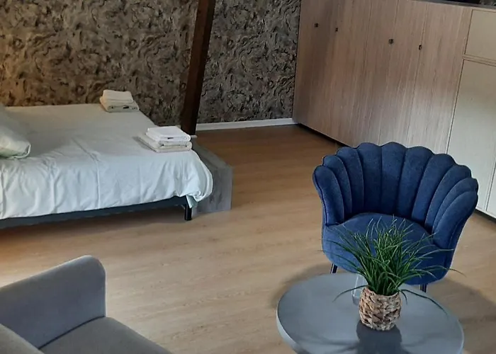 De Charme -14 Personnes - Piscine Chauffee - *